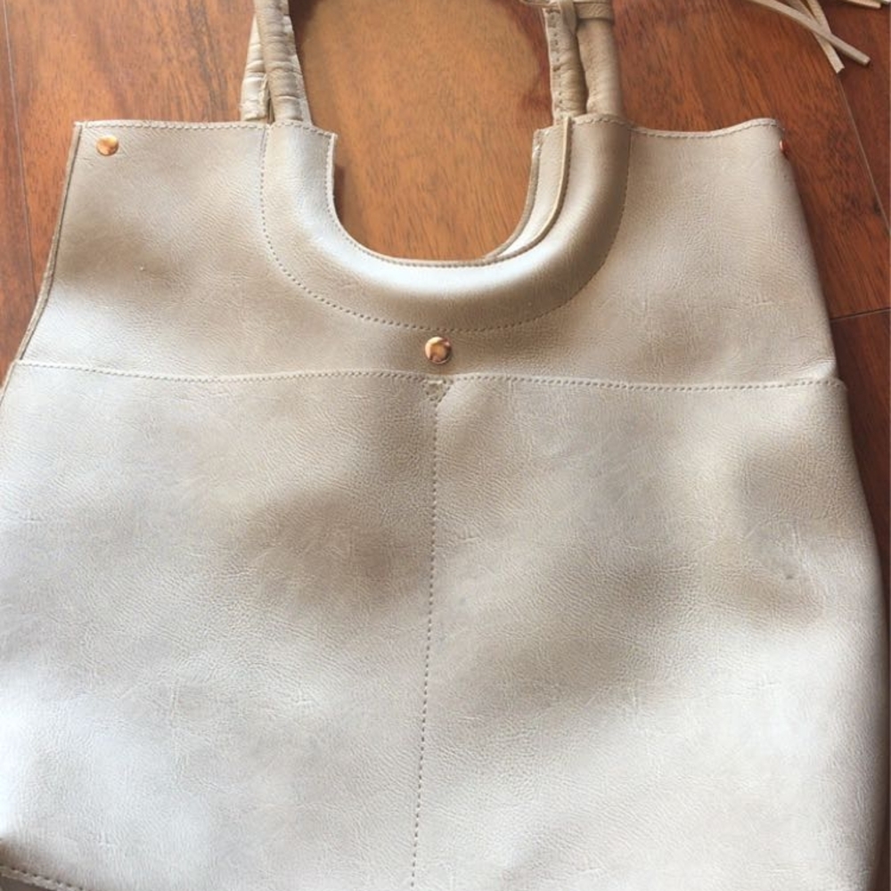 Elegant Beige Tote Bag